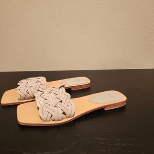 NWOT Marc Fisher Braid Slide Sandals size 8